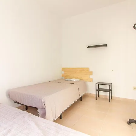 Vakantiehuis Pet Friendly In With Kitchenette *