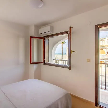 Pet Friendly In With Kitchenette Holiday home Santa Pola